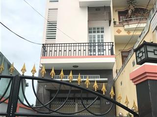 Cho thuê nhà riêng mt đường ấp bắc, giá 14 triệu, dt 350m2, 5 pn, 4 pt, gấp gấp