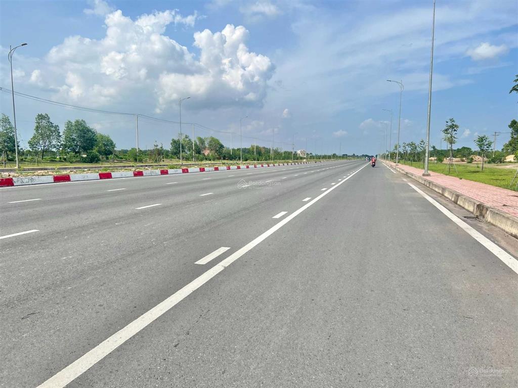 Mr.khương chuyên dự án long tân city mặt tiền 25c 100m, giá ngộp lời ngay từ khi mua, bao xây nhà