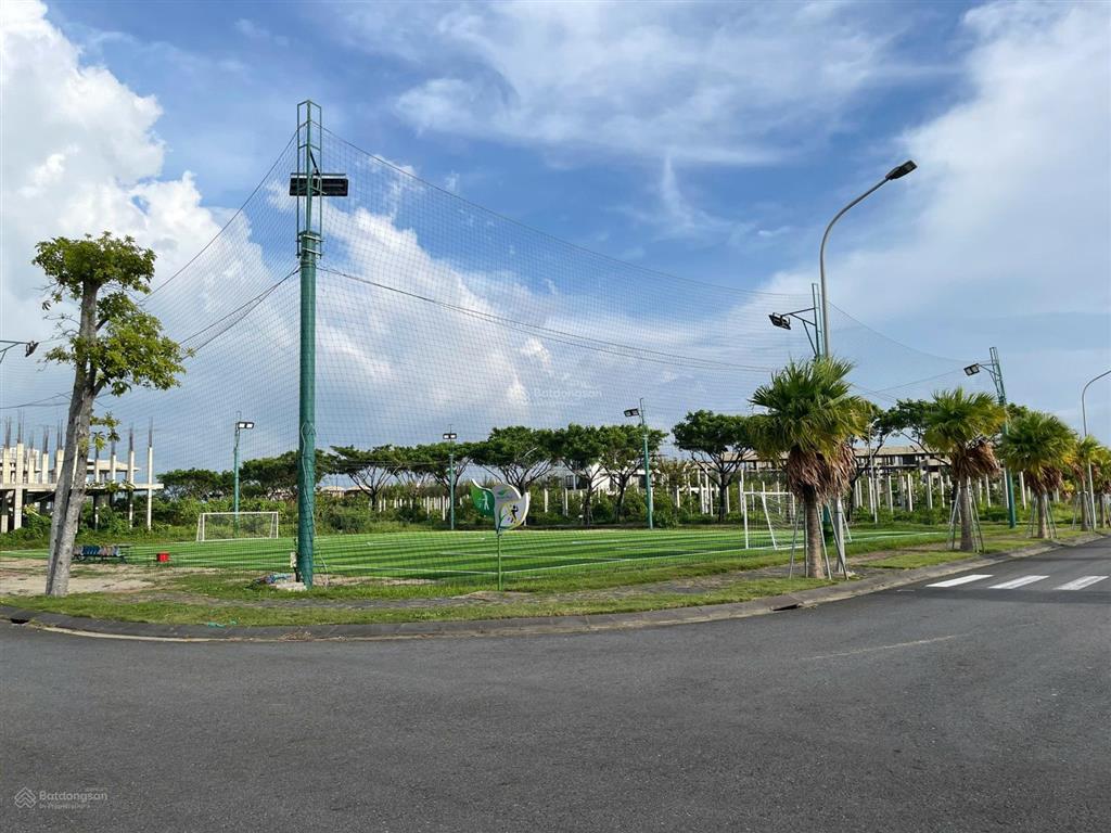 Chính chủ cần bán lô đất biệt thự view kênh sinh thái, mặt tiền 10m gần đường nguyễn tất thành