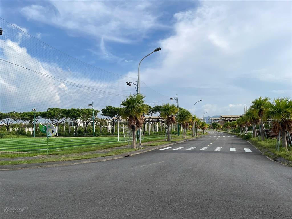 Chính chủ cần bán lô đất biệt thự view kênh sinh thái, mặt tiền 10m gần đường nguyễn tất thành