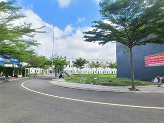 4 tỷ lô góc 2mt (7,1 x 15m) kdc icon central p. tân đông hiệp tp. dĩ an đối diện công viên siêu víp