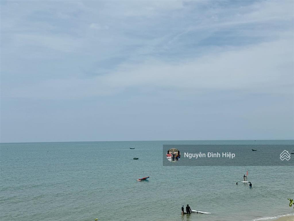 Gia đình cần bán 725m2 thổ cư mặt tiền huỳnh thúc kháng, hàm tiến cạnh khu vui chơi hot hanna beach