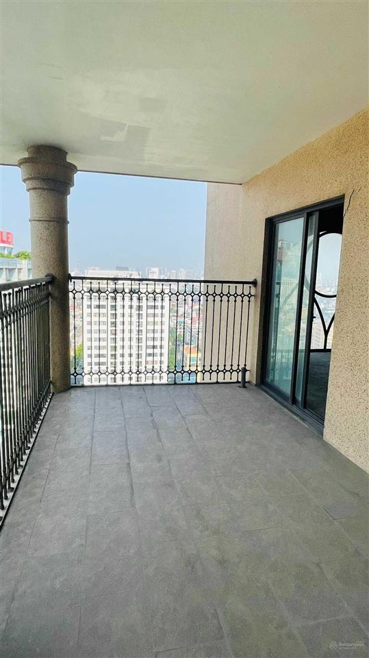 Bán penthouse thông tầng 450m tòa d'. le pont dor 34 hoàng cầu