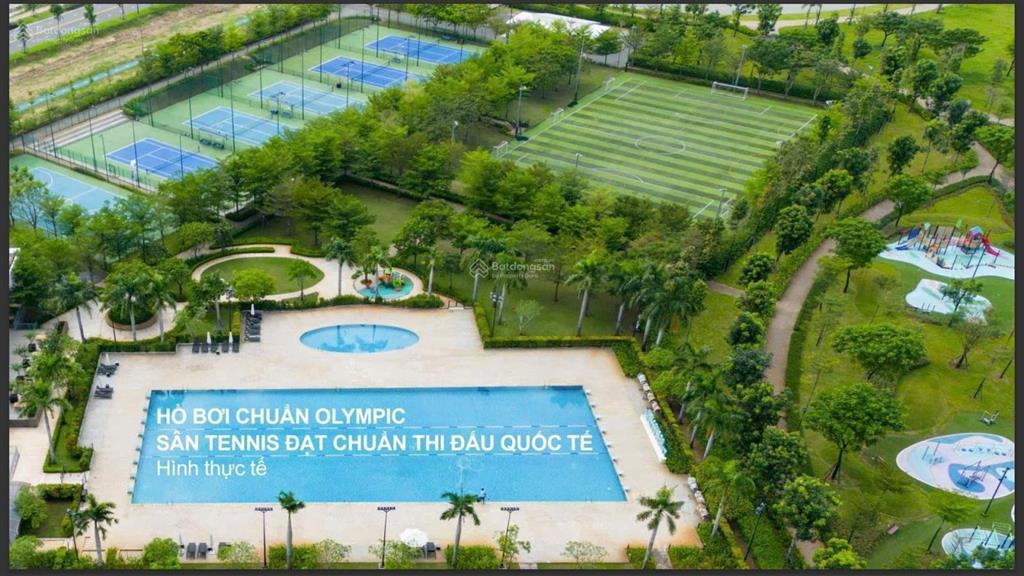 Chuyển nhượng nhà phố 1 trệt 1 lầu, dt 90m2, giá 4.1tỷ (full sổ) vị trí đẹp.  0906 499 ***