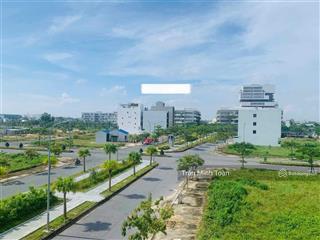 102m2 ngay trường fpt, thuận tiện kinh doanh buôn bán