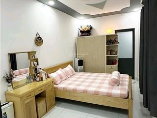 Nhà 1 trệt 1 lầu góc 2 mặt tiền đường thông 6m hẻm đường lê thị kim gần giáo họ micae