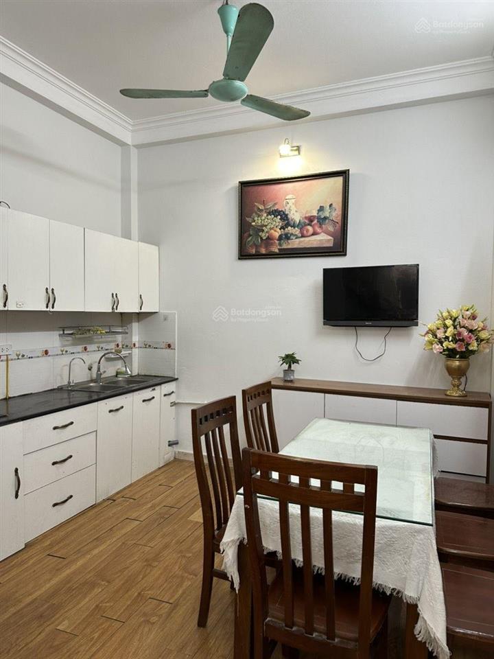 Cần bán nhà mặt phố nguyễn phong sắc 30m2 6 tầng mặt tiền 4m