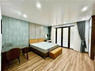 Bán căn hotel mini tuyến 2 phố văn cao