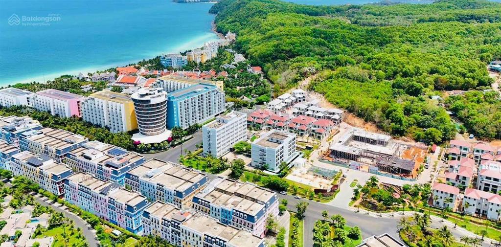 Bán cắt lỗ tứ lập trực diện công viên chỉ 14 tỷ, gia lộc mạnh cho khách thiện chí, 0365 729 ***