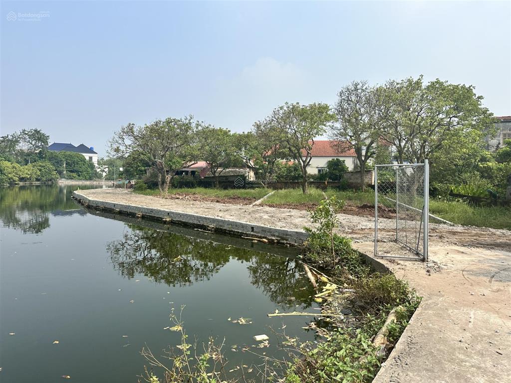 Hàng hiếm. view hồ, ngõ thông, đường 5m, 119m2, mt 5.2m tại yên vĩnh  dạ trạch. giá chỉ 2x tr/mn