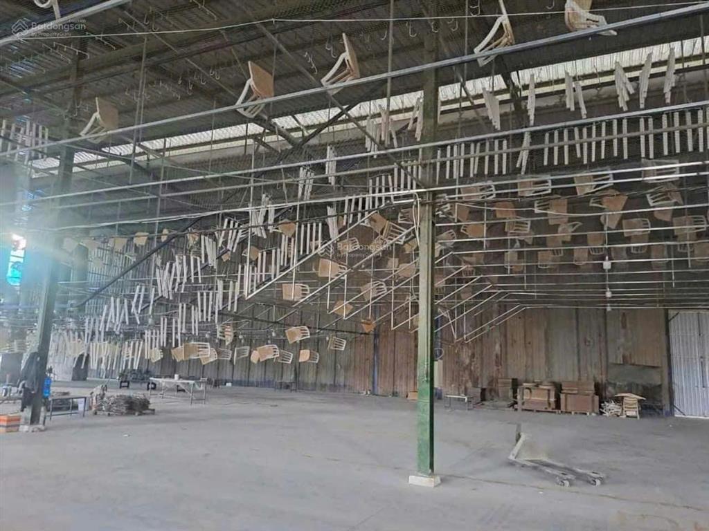 Bán xưởng 9994m2 cách vòng xoay kim hằng 3km