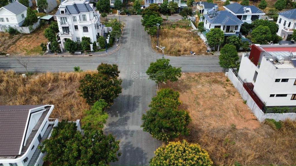 Chính chủ cần bán gấp lô đất 100m2, đường lớn 16m, n8 khu bình nguyên