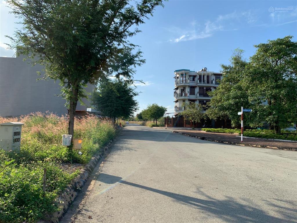 Chủ bán gấp lô biệt thự đẹp 300m2 khu đô thị bình nguyên, xây tự do hướng nam ngay đhqg