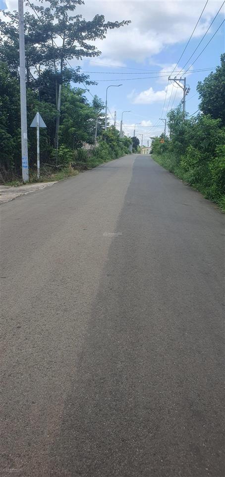 Bán 1000m2 đất mặt nhựa bầu trâm tp long khánh đồng nai giá 3 tỷ. 0945 291 ***