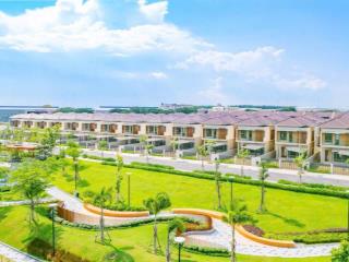 Chủ kẹt tiền cần chuyển nhượng lại 2 căn biệt thự view công viên vị trí đẹp giá 7.1 tỷ/căn