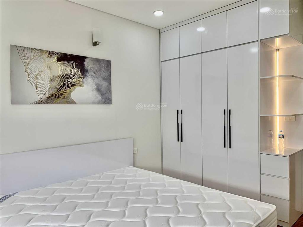 Chính chủ bán căn hộ 3pn dt 110m2 chung cư vinata tower, giá 9 tỷ bao phí,  0932 392 ***