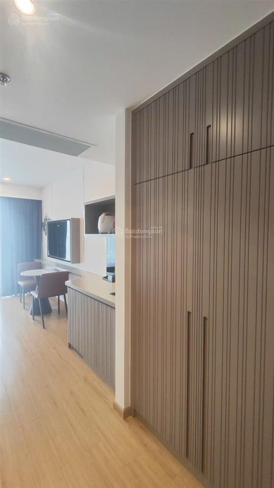 Chính chủ bán 1 căn hộ dt 32.4m2 khoáng nóng wyndham thanh thủy (cắt lỗ) 1 tỷ