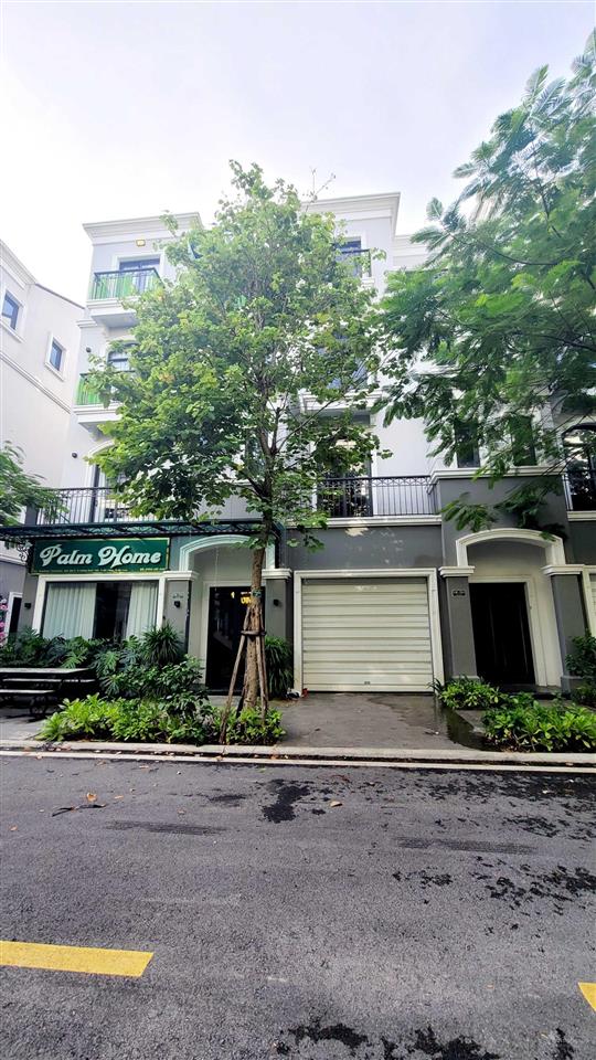 Bán nhanh lk grandbay townhouse hướng đông nam trung tâm bãi cháy