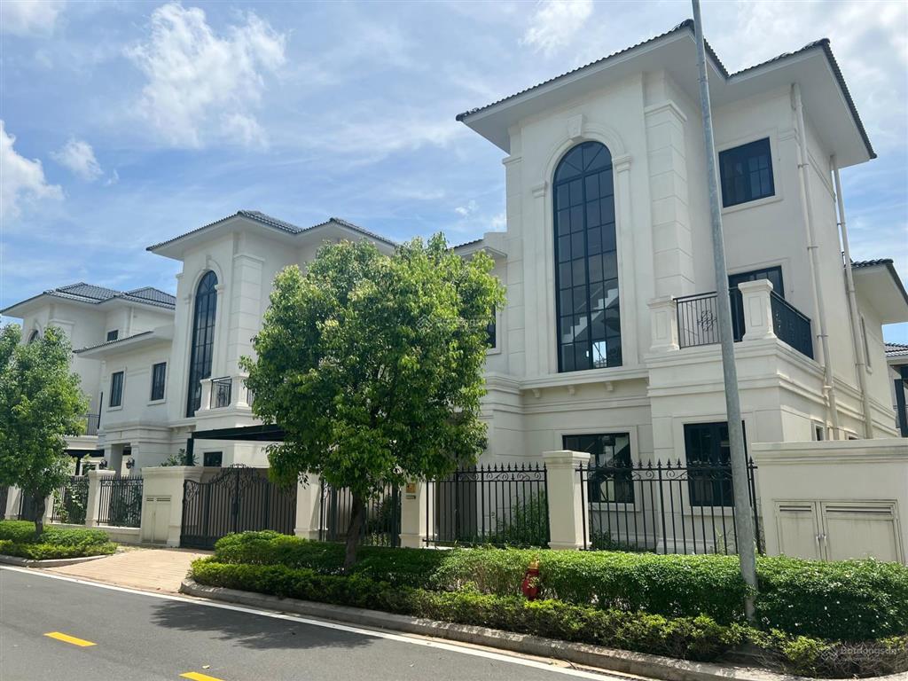 Phòng chuyển nhượng của cđt swanbay chuyên update giỏ hàng mới cực xịn tất cả loại sp 0905 839 ***