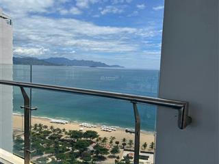 Khách sạn mặt tiền biển nha trang, vị trí đẹp, giá tốt,  ms uyên 0901 968 ***