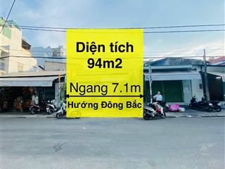 Bán nhà cấp 4 mặt tiền đường lê quý đôn  tp nha trang ( trung tâm khu bàn cờ). cách biển chỉ 700m