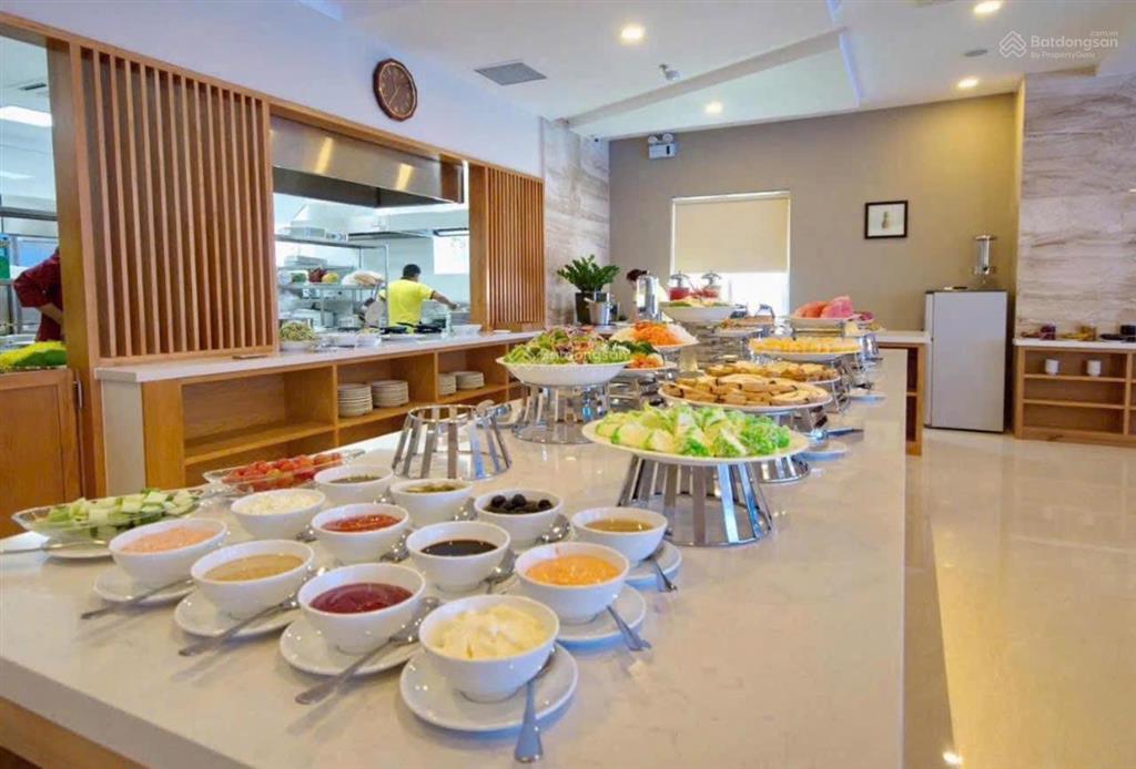 Bán khách sạn 20 tầng, đường bắc sơn, vĩnh hải, nha trang, 247.1m2 (13,2x18,7m) hướng nam  75 tỷ