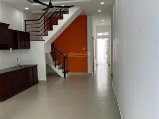 Bán nhà 1 trệt 1 lầu  100m2 ngang 4m2 giá 3 tỷ 650 triệu  nhà hoàn công