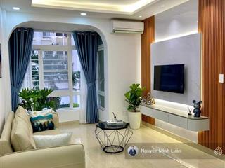 Chuyên cho thuê căn hộ sky garden phú mỹ hưng quận 7  2pn 3pn giá chỉ 11 triệu.  0935 382 *** luân