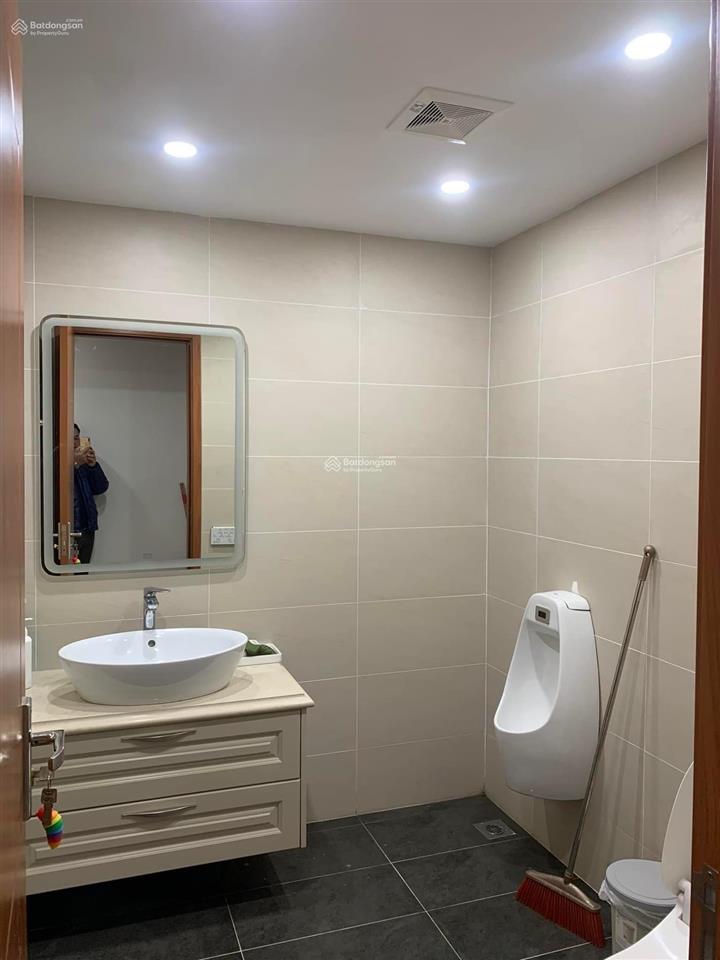 Chính chủ bán shophouse vinhomes gardenia. 153m2 giá 70 tỷ