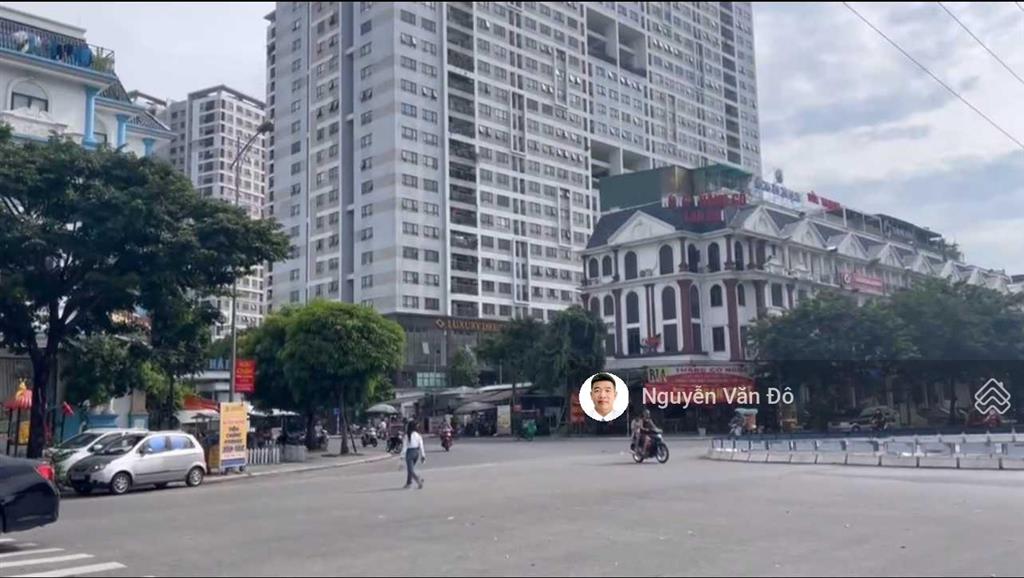 Bán cặp biệt thự liền kề 2 mặt tiền tại thành phố giao lưu vị trí đắc địa, kinh doanh đỉnh cao