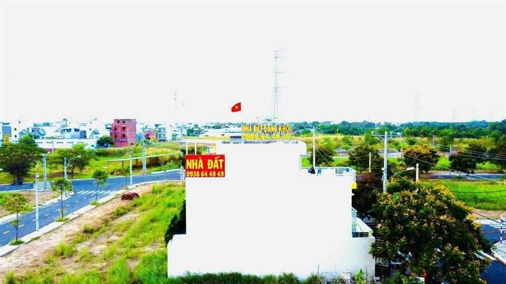 Chuyên bán giỏ hàng chuyển nhượng  nhận bán lại  xây nhà  đường lớn  căn góc  view công viên
