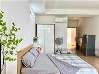 Studio  35m2 nội thất cao cấp giá 14 tr/tháng tại charmington quận 10.  0901 430 ***  loan