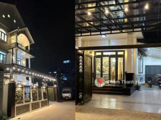 Villa hẻm ô tô lớn nguyễn siêu, p6, đà lạt, ngang 11m và dài 21m