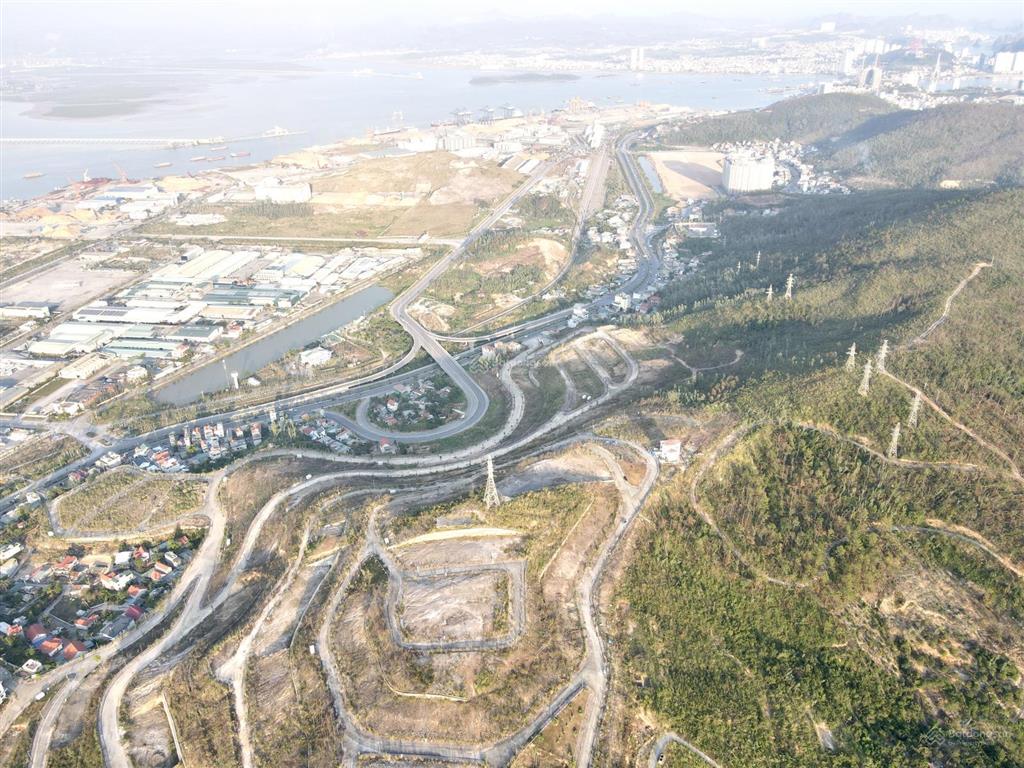 Cần bán gấp nền biệt thự đồi thủy sản 289m2 view chính biển