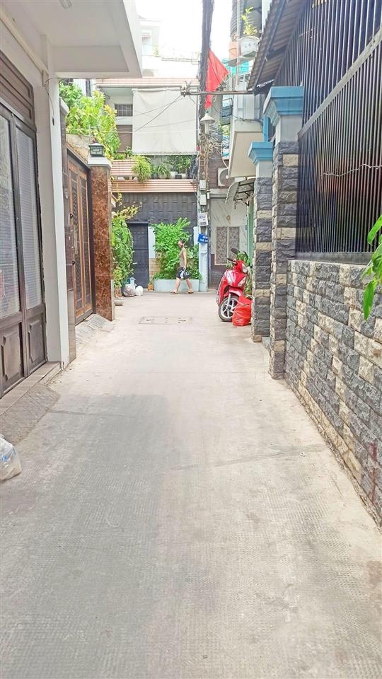 Bán nhà hxh 3 tầng xô viết nghệ tĩnh p25 bình thạnh, giá trả trước 4.2 tỷ, 42m2. shr.  0907 416 ***