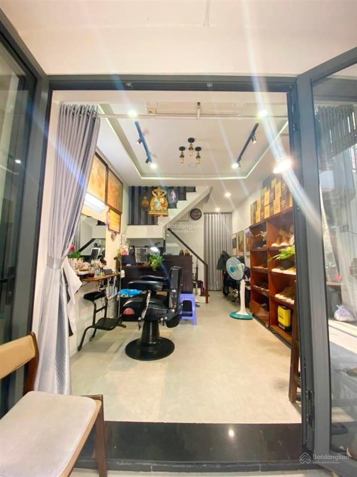 Bán nhà hxh 3 tầng xô viết nghệ tĩnh p25 bình thạnh, giá trả trước 4.2 tỷ, 42m2. shr.  0907 416 ***