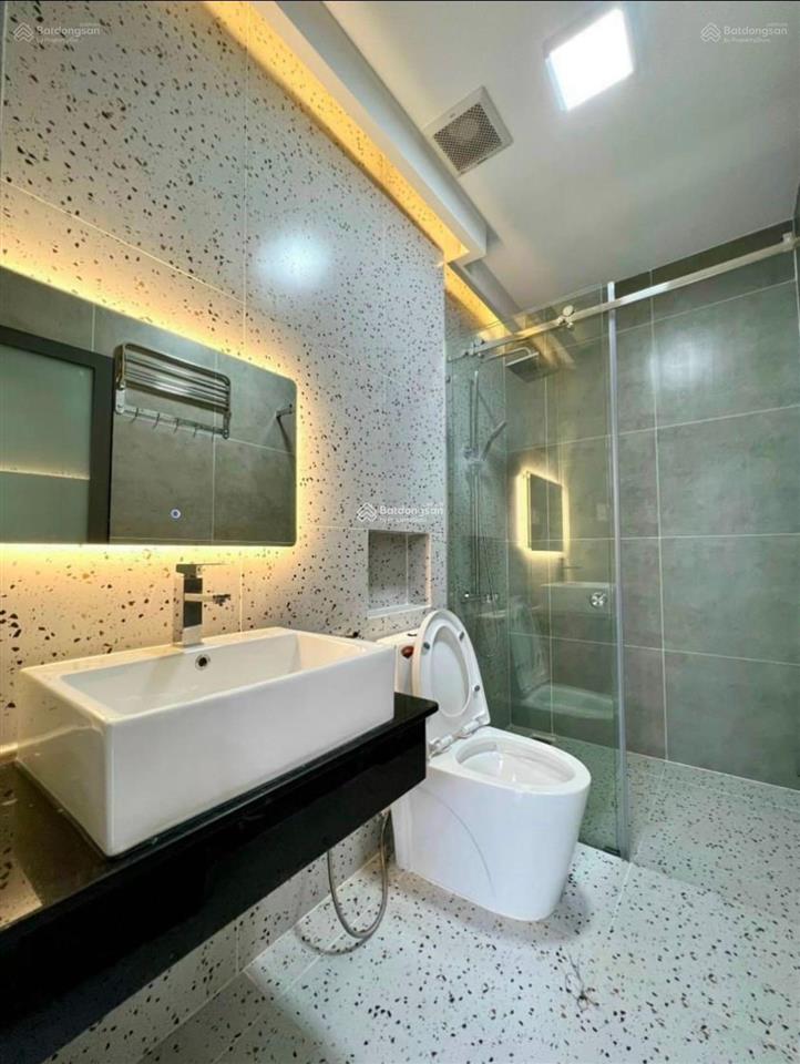 Cần bán gấp nhà hẻm 8m huỳnh tấn phát, phú thuận, quận 7. sổ hồng. 60m2. giá tt 3,2 tỷ0907 416 *** vy