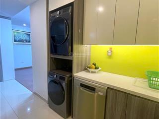 Chính chủ cần bán 2 căn goldmark city, 2pn 2vs 83m2 4,6 tỷ, 3pn 2vs 110m2 6,1 tỷ sẵn sổ full đồ mới