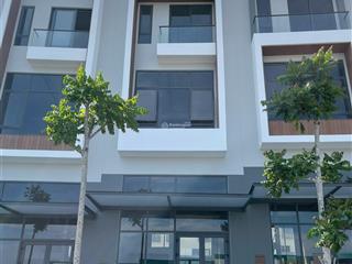 Chủ ngộp bank giảm thêm 1 tỷ căn nhà 4 tầng dt đất 112m2 view biển, ngay đh phan thiết khu compound