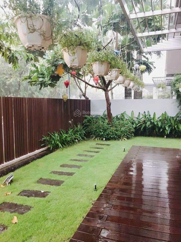 Định cư bán biệt thự 197m2 chỉ 31 tỷ kc 3 tầng giá tốt nhất thảo điền quận 2 hđ thuê nhà hàng nhật