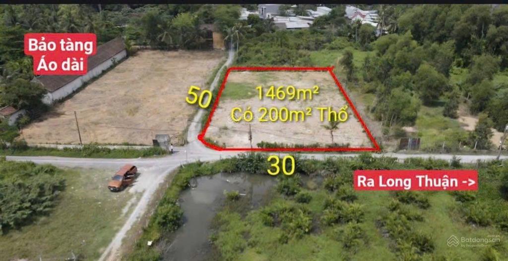 1469m2 (200m2 thổ cư) bán lô đất biệt thự vườn, đối diện phim trường quận 9