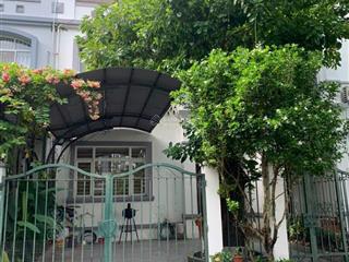 Bán 3 căn villa hưng thái, phú mỹ hưng, 7x18m, giá từ 27  28 tỷ  0938 602 *** nhân