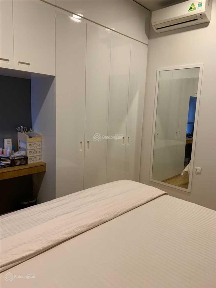 Bán sunrise city 3pn, 2wc 106m2 giá 7.9 tỷ full nội thất