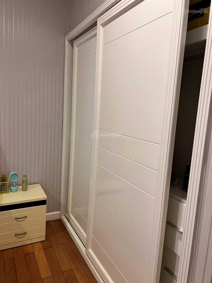 Bán sunrise city, 1pn, dt 56m2, full đồ cao cấp, 4.8 tỷ sổ hồng