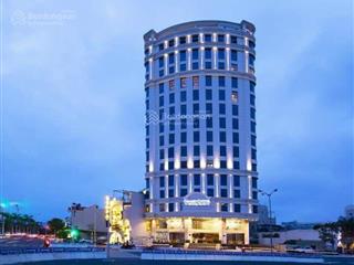 Cho thuê khách sạn mặt tiền quận hải châu, đn, hầm 17 lầu 100 phòng 3 thang máy, pccc, 500 tr/th