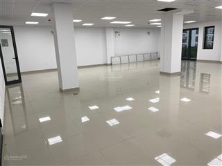 Hàng độc tại đường 4, 8 triệu, 60m2 văn phòng cho thuê