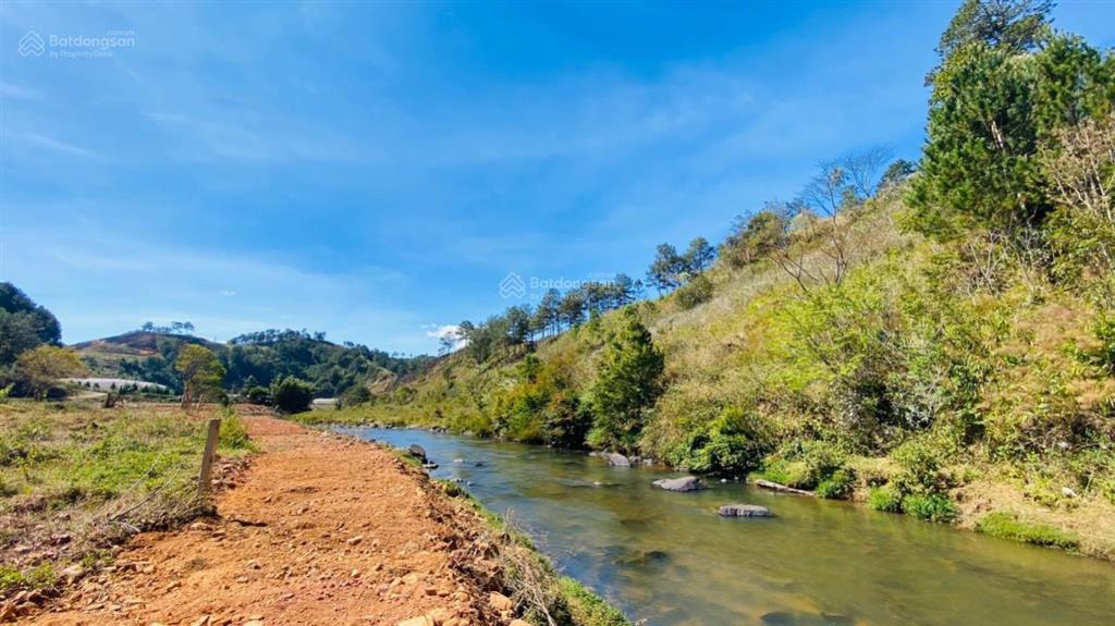 Đất vườn nghỉ dưỡng liền kề khu du lịch đà lạt (lạc dương đa nghịt) view suối quanh đất (1000m2)