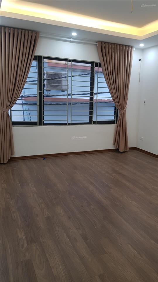 Bán nhà mặt ngõ thông kinh doanh nhỏ kiến hưng ngay kdt xa la phúc la 33m2 5 tầng giá chỉ 6.7tỷ
