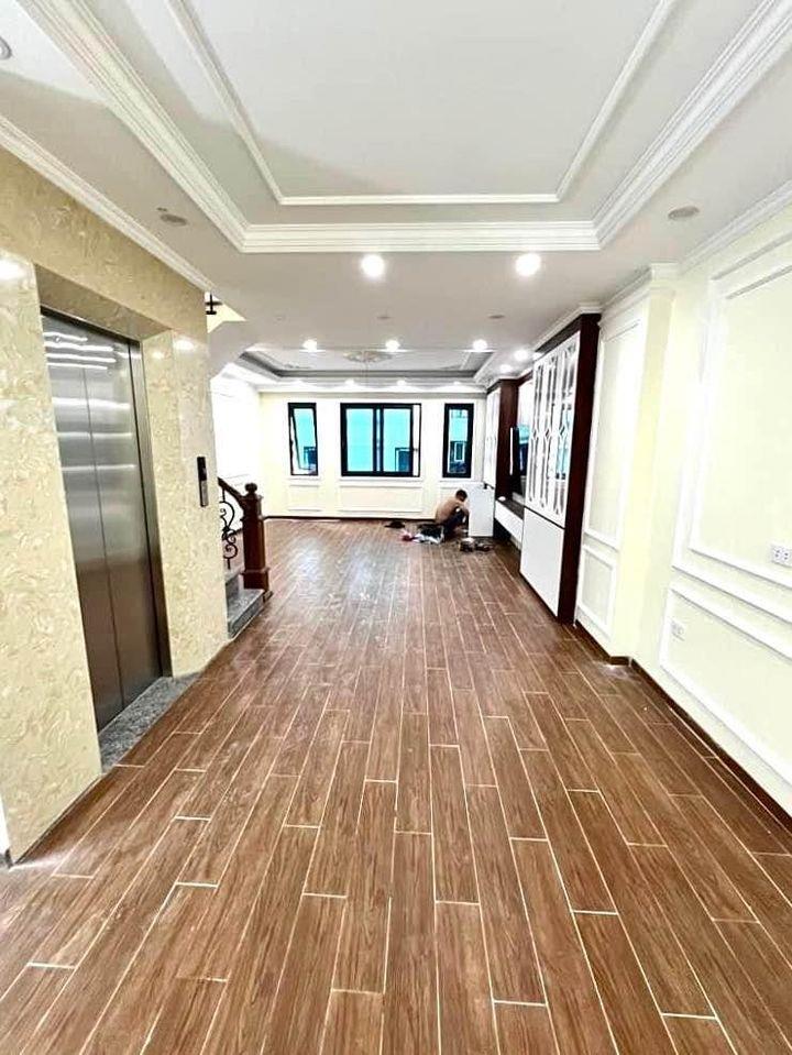 Siêu Phẩm nhà Tây Mỗ 39,5M 6 Tầng, thang máy, ô tô đỗ gần giá nhỉnh 7 tỷ
