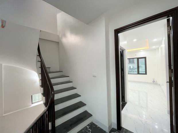 Nhà Tây Mỗ gần Vinsmart City xây 5 Tầng 3 ngủ khép kín, ngõ rộng ô tô đỗ gần 4.9 tỷ
